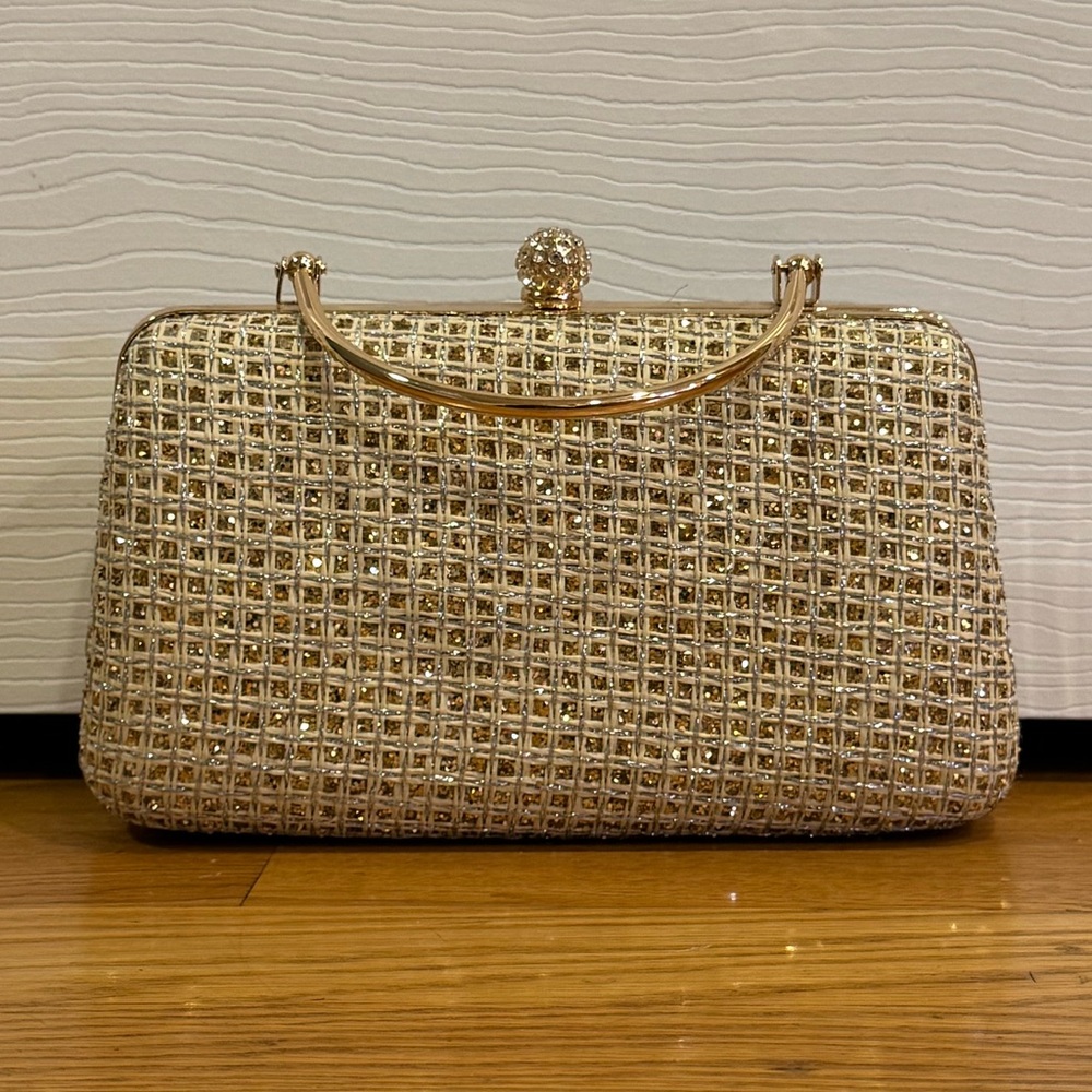 Chic Gold Woven Clutch